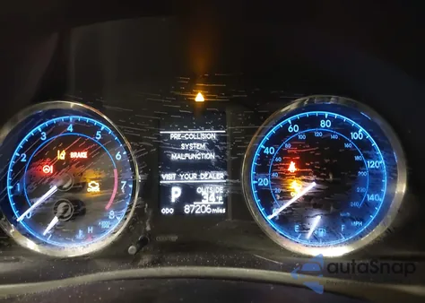 2017 Toyota Corolla Le z USA, uszkodzony, nr VIN 5YFBURHE6HP682045